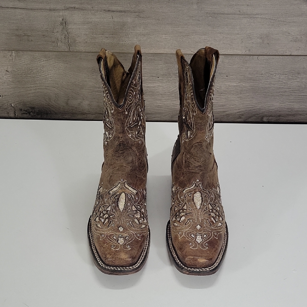 Brandon Cut-out Embellished Western Cowboy Short Boots - Brown Sz 8.5